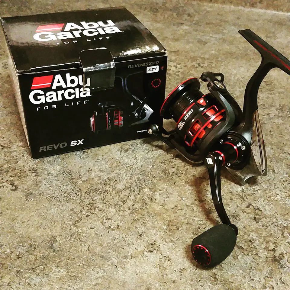 Abu Garcia Revo SX Spinning Reel unboxing