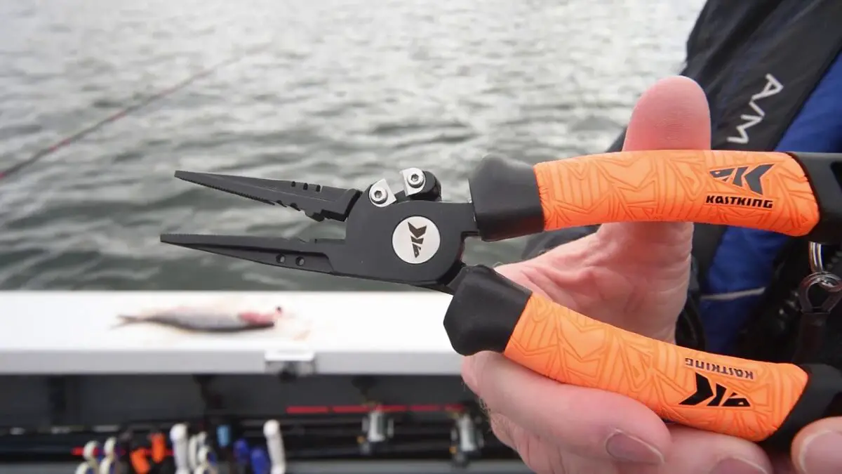 Taking my Kastking fishing pliers on the water