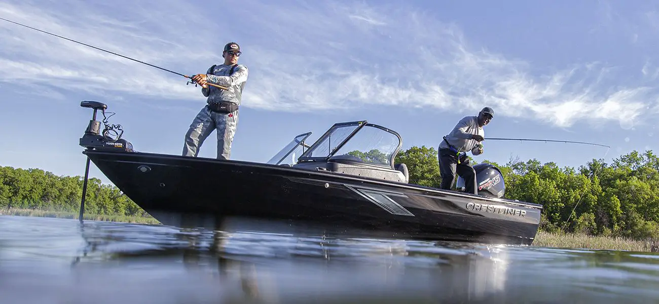 10 Best Bass Boat Brands [Ranked] – All Fishing Gear