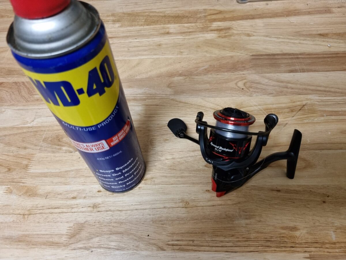 Can you use WD-40 to lubricate a fishing reel