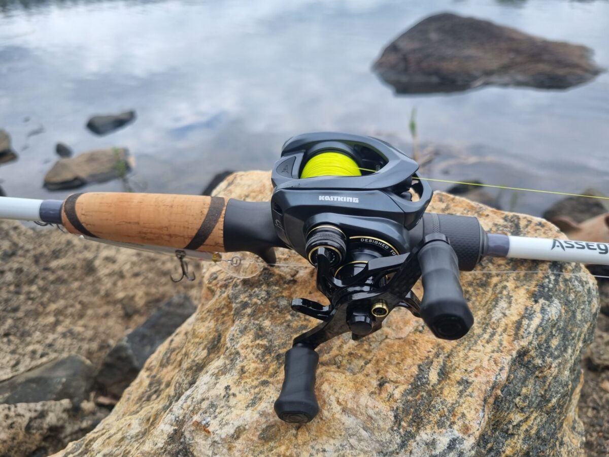 Kastking Kestrel bfs reel in front of the water during field testing by Russ Egan